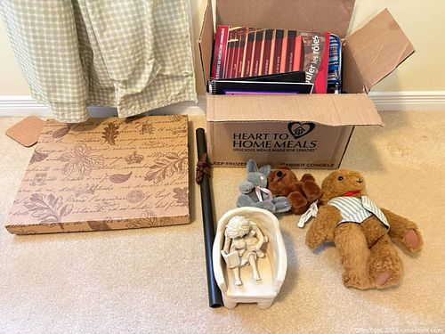 Collectible Plush Teddy Bear Figurine Home Decor A (1 of 14)