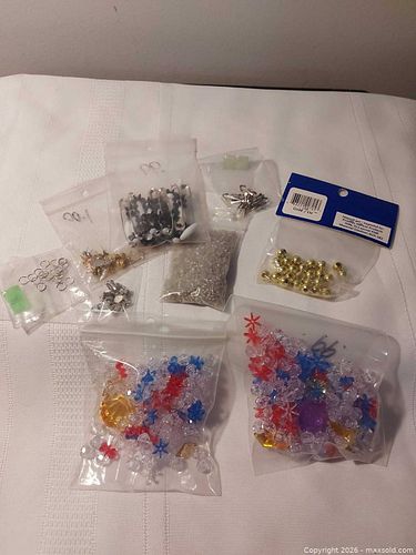 Jewelry beads and accessories  (1 of 10)