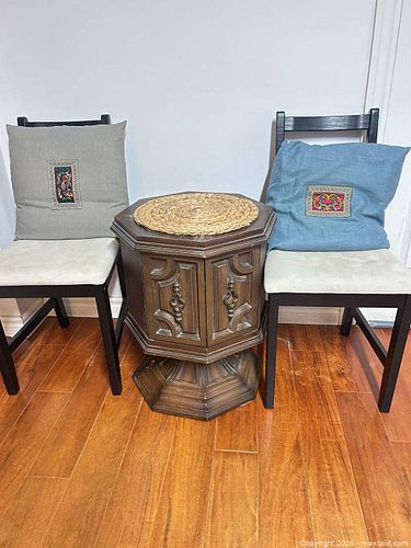 Small table set (1 of 3)