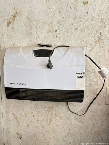 Heat Storm Wall-Mounted Electric Space Heater (1 of 7)