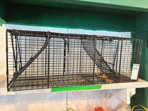 Live Animal Trap, Coated Metal Wire (1 of 5)