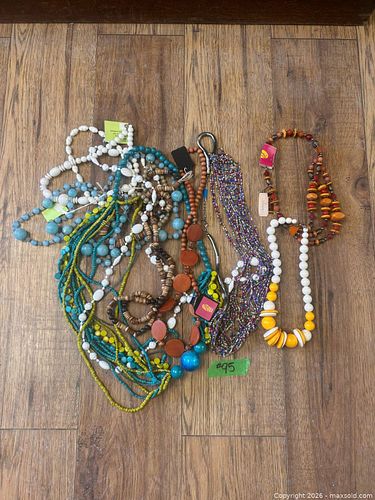 Fashion Necklaces  (1 of 1)