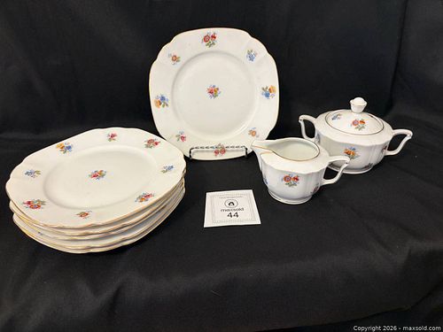Eschenbach, Bavaria “Empress Dresden Flowers” Porcelain Dessert Set (1 of 13)