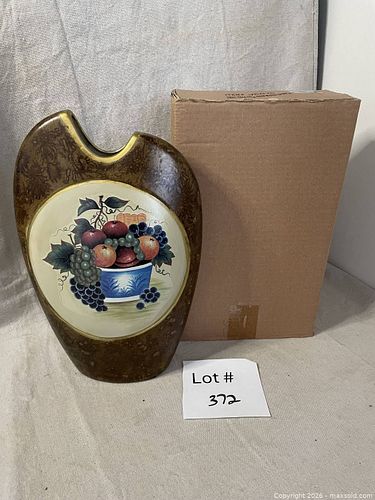 Lot #372 (1 of 6)