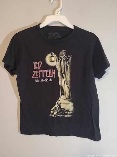 Lot #18 (1 of 6)