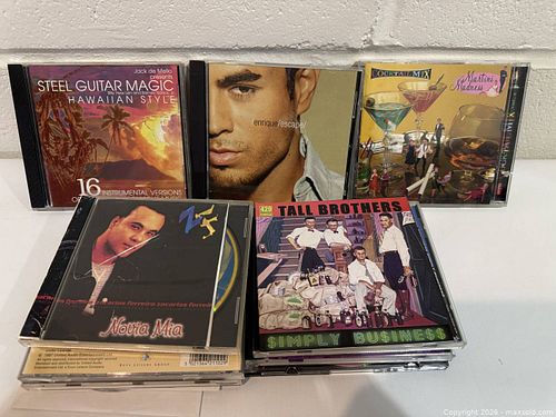 Collection of Assorted Music CDs - Enrique Iglesias, Hawaiian Steel Guitar & More (1 of 3)