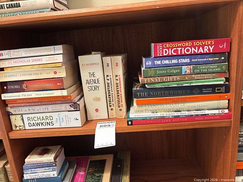 Collection of Paperback and Hardcover  Books 20+ (1 of 6)