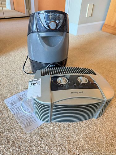 Honeywell Sunbeam Compact Air Purifier & Humidifier, Electric (1 of 5)