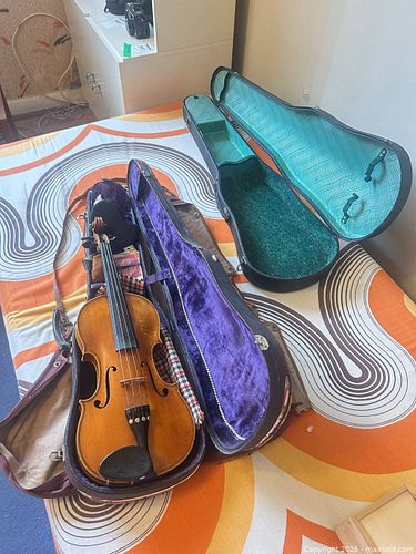 Antique Violin by Anton Kruezzinger B (1 of 18)