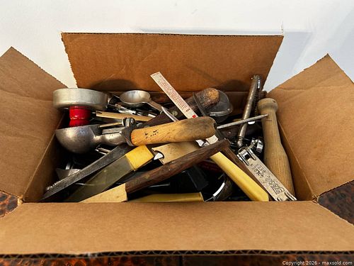 Vintage Mixed Lot: Kitchen Utensils & Small Tools (1 of 4)