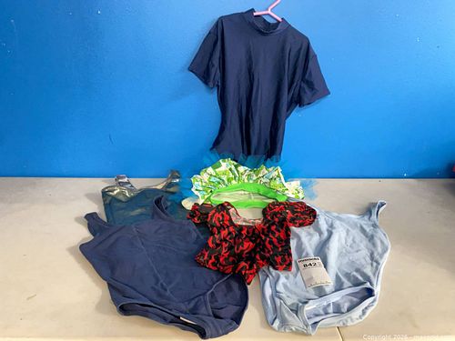 Dance Outfits size 5-6 (1 of 7)