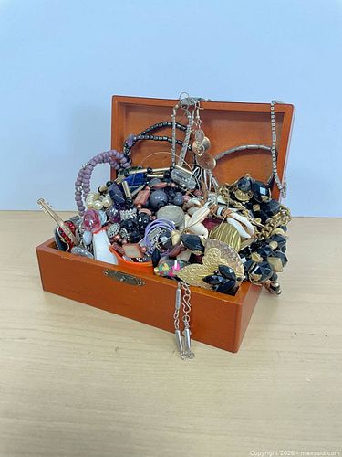 Jewellery in Wooden Box with Clasp Closure (1 of 5)