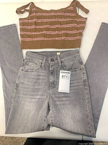 Lot #671 (1 of 5)