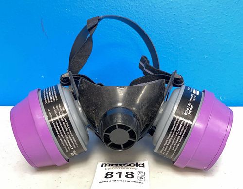 Lot #818 (1 of 3)