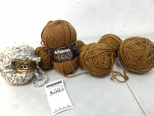 Lot #660 (1 of 3)