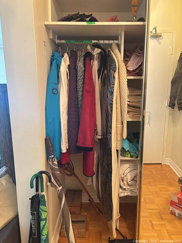 Ladies Wear and Linen  (1 of 20)