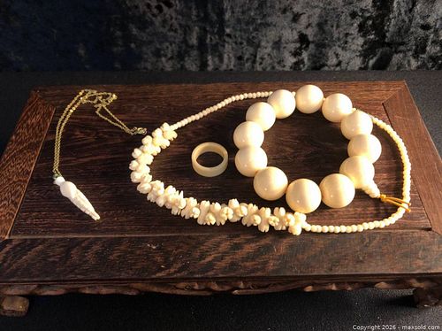 Bone-Like Jewellery  (1 of 6)
