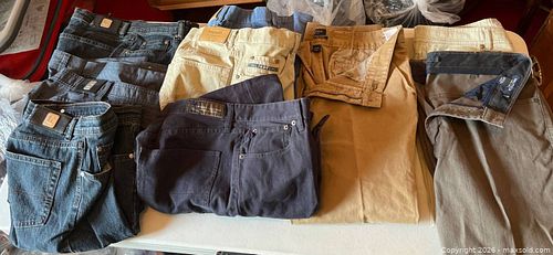 Lot #886 (1 of 13)