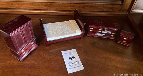 collectible vintage doll bedroom furniture set (1 of 13)