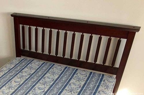  Headboard & Frame (1 of 7)