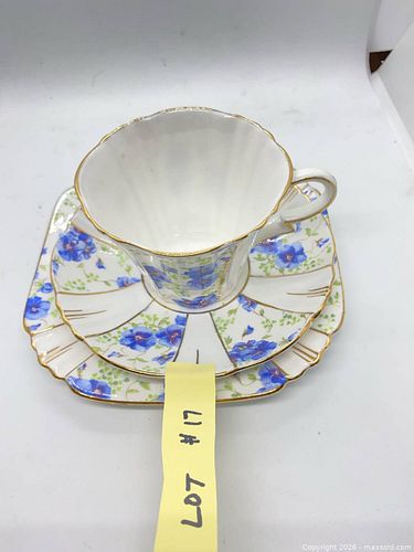 Lot #17 (1 of 4)