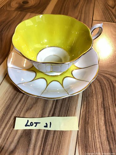 Lot #21 (1 of 5)
