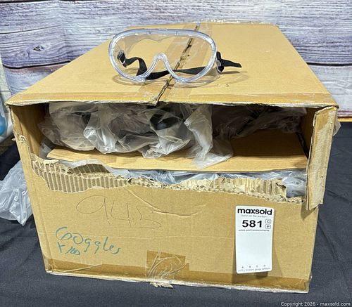 100 rubber goggles new in box (1 of 5)