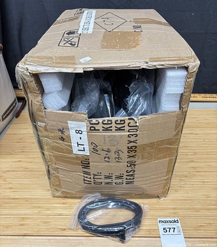 100 USB-C to USB chargers  (1 of 6)