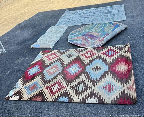 Grouping of 4 rugs (1 of 7)