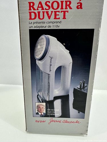Jerome Alexander LR28 Fabric Shaver / Lint Remover, White (1 of 4)