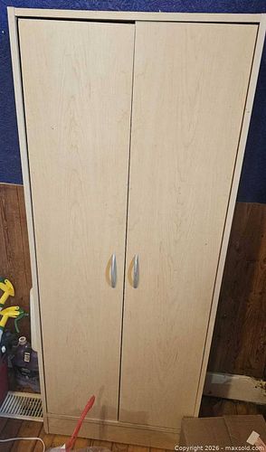 Pantry cabinet (1 of 3)