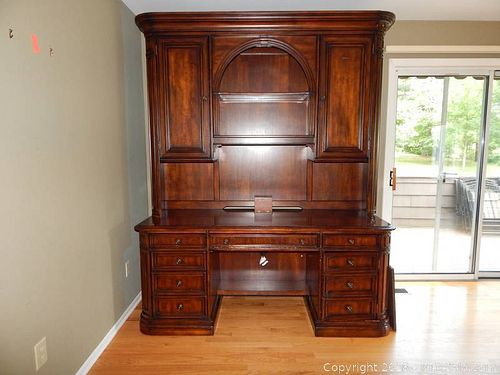 Lot #0940 (1 of 34)