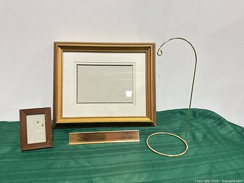 Home/Office decor (1 of 5)