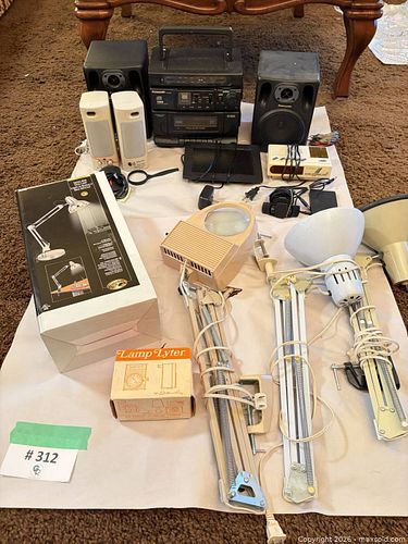 Vintage Hobby Lamps & Magnifier with Panasonic Stereo  (1 of 16)
