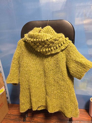 Olive Wool Sweater Coat Size M (1 of 2)