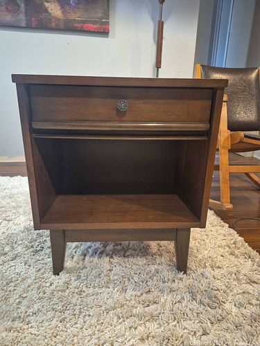 Lot #43 (1 of 8)