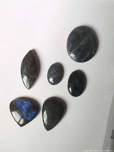 Labradorite Oval Cabochon Set — Blue & Green Flash (1 of 3)