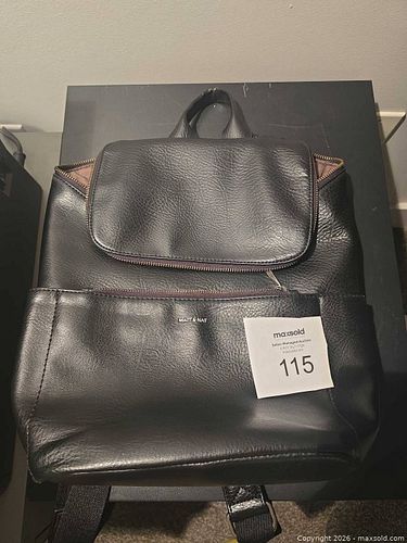Lot #115 (1 of 4)