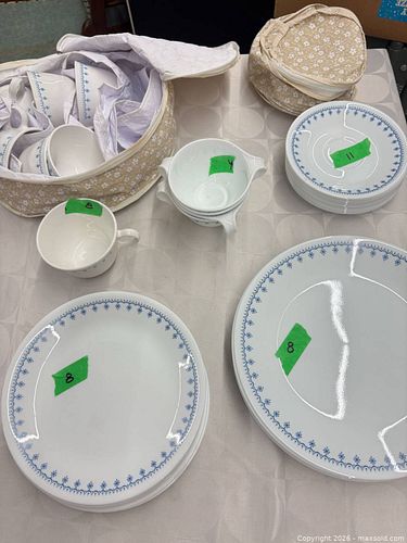 Lot #35 (1 of 6)