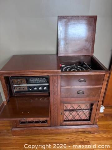 Lot #26 (1 of 4)