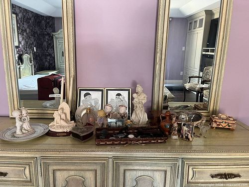  Figurines, Watches, Decorative (1 of 4)