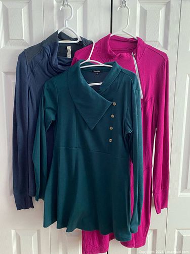 Women’s Active clothing  (1 of 9)