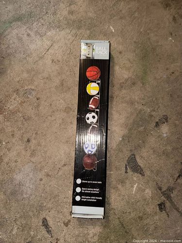 BRAND NEW SPORTS BALL RACK HOLDER FOR GARAGE OR BASEMENT HOLDS 6 BALLS  (1 of 4)