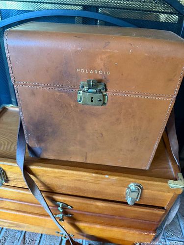 VINTAGE BROWN POLAROID CAMERA BAG  (1 of 7)