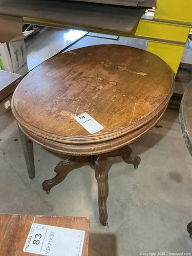 Ornate Table C (1 of 7)