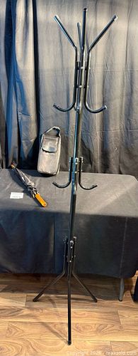 Coat Rack / Umbrella/ Shoe bag (1 of 3)