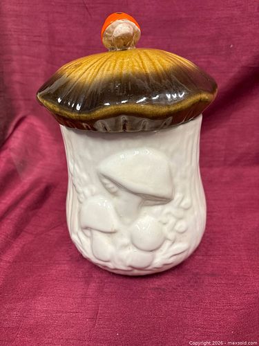 Lot #22 (1 of 3)