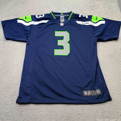 Lot #130 (1 of 7)