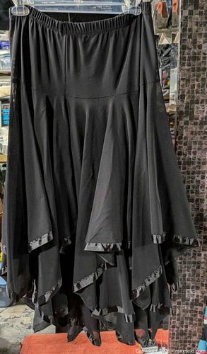 Temptation Italy Black Tiered Skirt  (1 of 4)