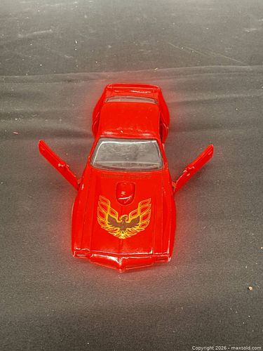 Lot #101 (1 of 7)